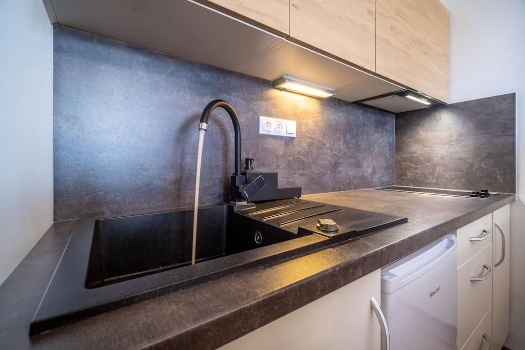 Private Cozy And Quiet Apartment Lipno nad Vltavou Eksteriør billede