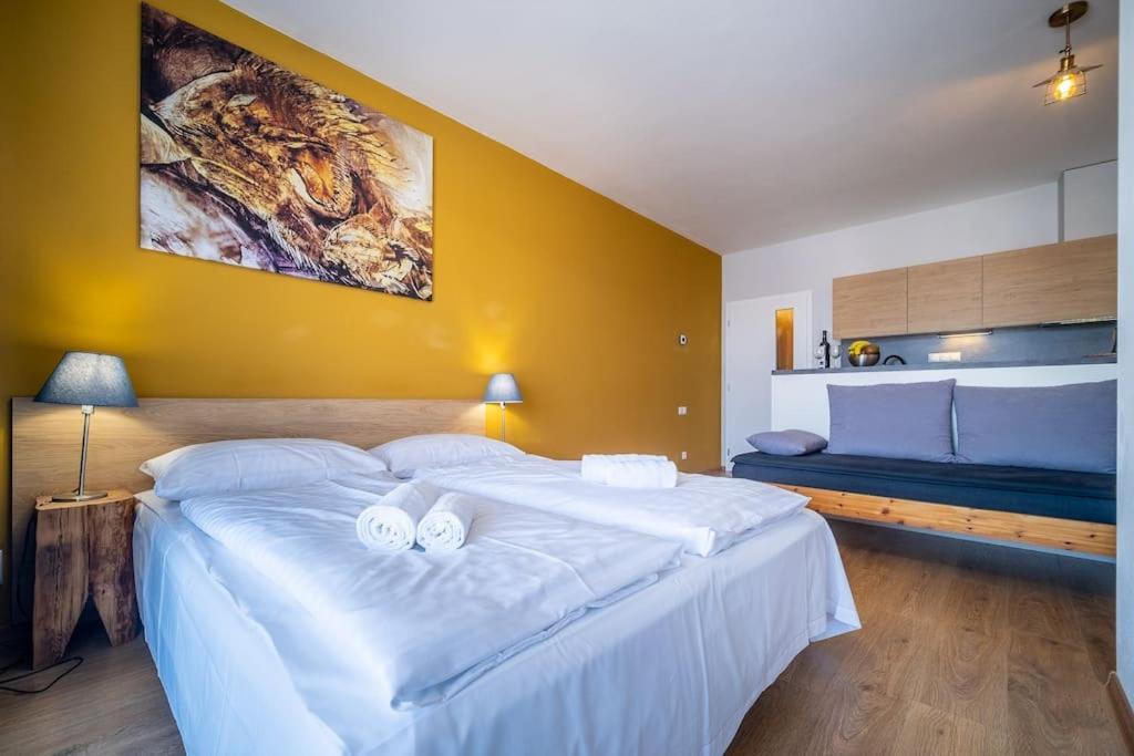 Private Cozy And Quiet Apartment Lipno nad Vltavou Eksteriør billede