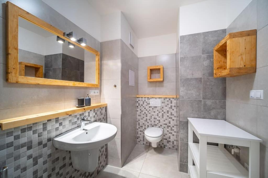 Private Cozy And Quiet Apartment Lipno nad Vltavou Eksteriør billede